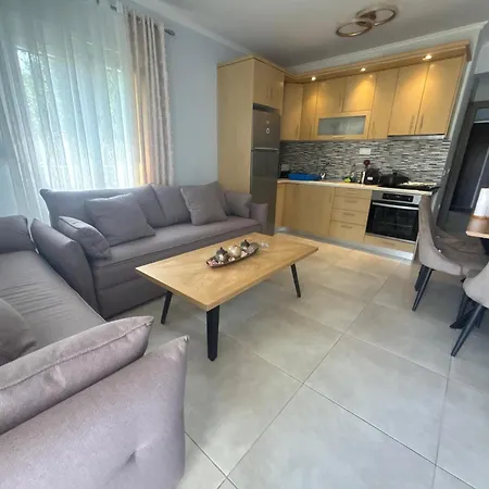Violeta Apartament *